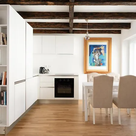 Otium Monasticum Апартаменти *